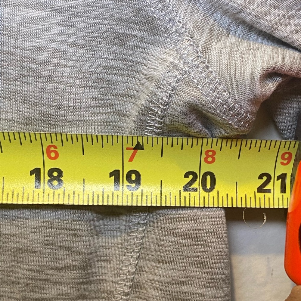 Avalanche Outdoor Supply Company Sweatshirt Grey Men's Size L NWOT Hiking - Picture 6 of 6